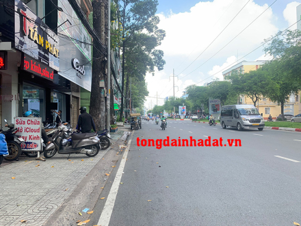 4 Nhà cho thuê tại 449 Hồng Bàng, P.14, Q.5, TPHCM
